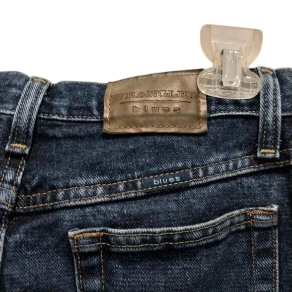 Wrangler Blues Relaxed Fit Mom Jeans Size 4 Like New Indigo Wash Denim High Rise - Picture 7 of 9